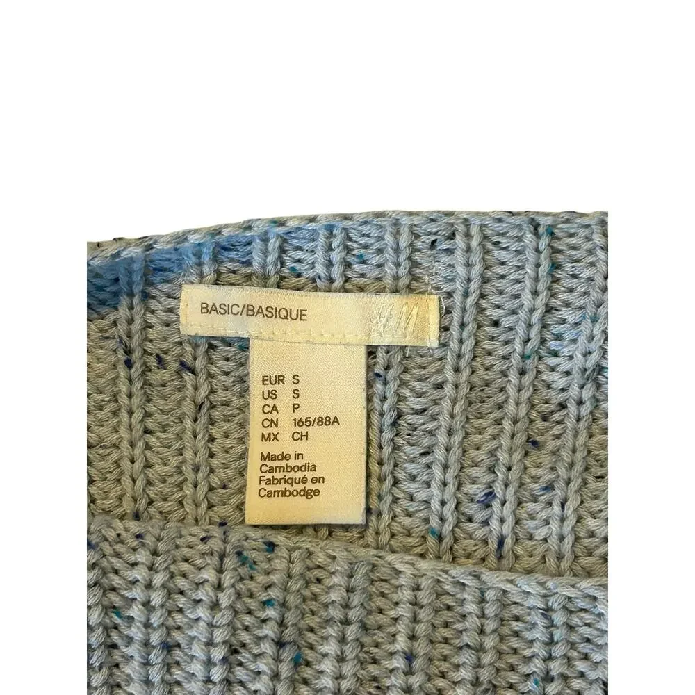 H&M Women’s Light Blue Marl Knit Sweater Size Small